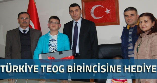 Güroymak'ta TEOG Türkiye birincisine hediye