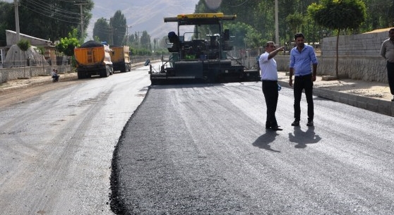 Günkırı anayolu sıcak asfaltla yepyeni bir görünüm kazandı