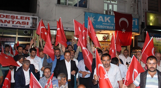 Güroymak'lılar darbe girişimini kınadı