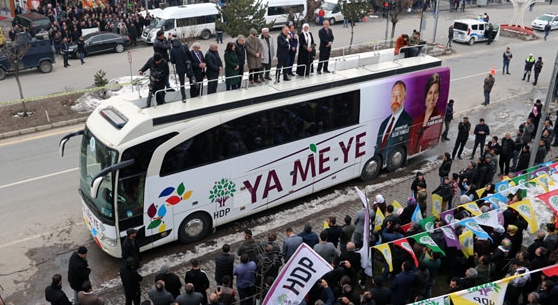 HDP Eş Genel Başkanı Sezai Temelli Güroymak'ta