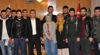 Başkan Çetinsoy'dan Üniversite öğrencilerine yardım