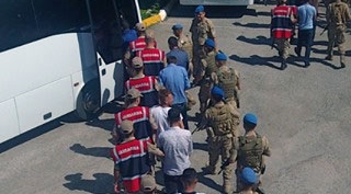 Bitlis merkezli göçmen kaçakçılığı operasyonu 15 tutuklama!