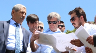 Bitlis Valisi Ahmet Çınar Güroymak'ta bir dizi ziyaretlerde bulundu