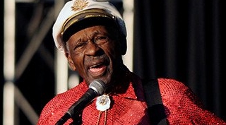 Efsane isim Chuck Berry yaşamını yitirdi