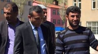 Günkırı Belediyesi tarafından kaldırımlara fidan dikimi