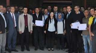 Günkırı'da operatörlük kursunu bitiren 18 kursiyere sertifikaları verildi