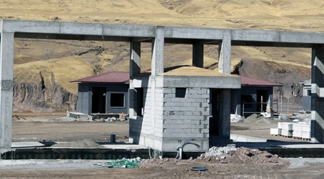 Güroymak’a Modern Hayvan Pazarı ve Kesimhane Geliyor