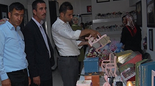 Güroymak Halk Eğitim ve Aile Destek Merkezi'nden yıl sonu sergisi