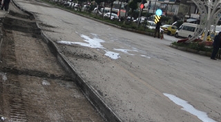 Güroymak merkezine yeni sıcak asfalt çalışması
