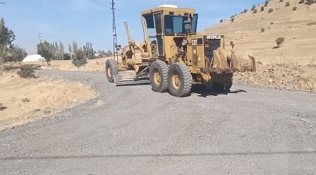 Güroymak Şentepe’de Asfaltlama Çalışmaları Hızla İlerliyor
