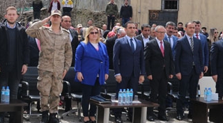 Güroymak'ta 23 Nisan Ulusal Egemenlik ve Çocuk Bayramı kutlandı