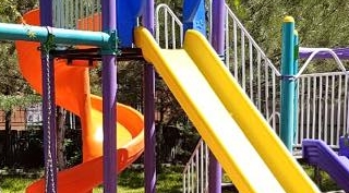 Güroymak’ta 25 adet oyun parkı kuruldu