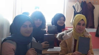 Güroymak'ta 400 lise öğrencisine ajanda hediye edildi