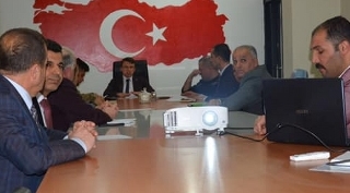 Güroymak'ta bağımlılıkla mücadele değerlendirme toplantısı yapıldı