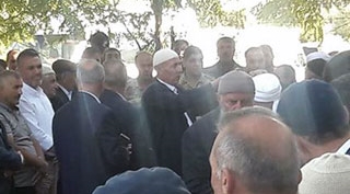 Güroymak'ta husumetli aileler barıştırıldı