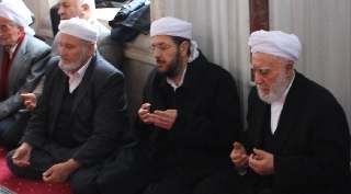 Güroymak'ta husumetli iki aile 1 yıl aradan sonra barıştırıldı