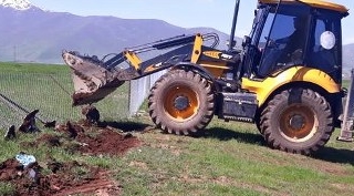 Güroymak’ta işgal edilen arazilere kaymakamlık el koydu