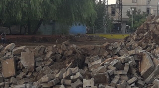 Güroymak’ta Kent Meydanı yapılıyor