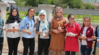 Güroymak’ta mahalle parklarına minik eller değiyor