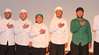 Güroymak’ta Mevlana Ve Şems-İlahi Aşk gösterisi sahnelendi