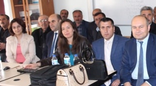 Güroymak'ta muhtar ve evlendirme memurlarına eğitim