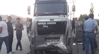 Güroymak'ta trafik kazası 2 yaralı