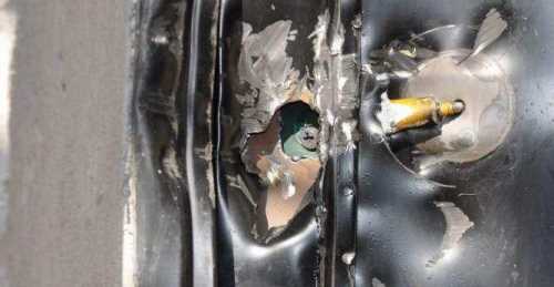 Güroymak'ta yapılan ev baskınlarında 4 kişi gözaltına alındı