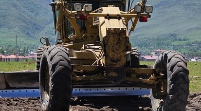 Güroymak’ta Yeni Yerleşim Alanlarında İmar Yolu ve Altyapı Çalışmaları Sürüyor