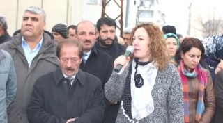 Güroymak'ta yürüyüş ve oturma eylemi