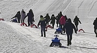 Güroymak’taki öğrenciler kayak merkezine götürülüyor
