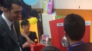 Güroymak Yatılı Bölge Ortaokulunda Bilim Fuarı açıldı