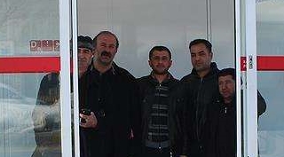 Klimalı otobüs durakları Güroymaklıların hizmetinde