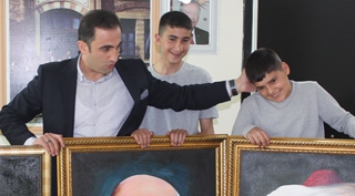 Öğrencilerden Kaymakam Alibeyoğlu’na tablo sürprizi