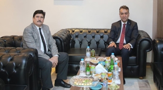 Vali Çağatay'dan Rektör Yardım'a Ziyaret