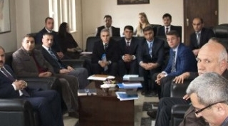 Vali Çınar birim amirleri ile bir araya geldi