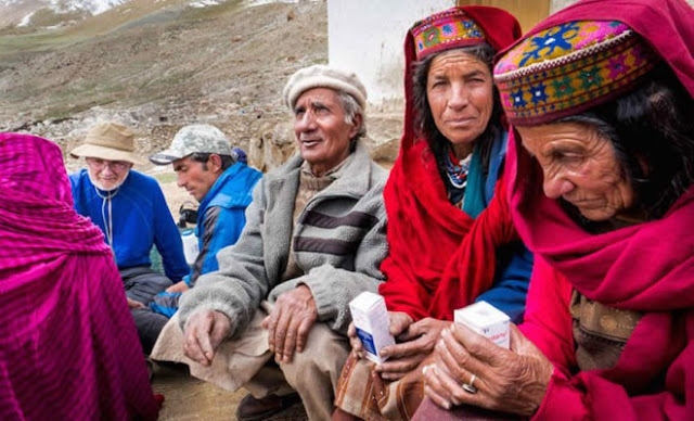 70'inde doğuran,ortalama 120 yıl yaşayan, kanser bilmeyen hunza Türkleri