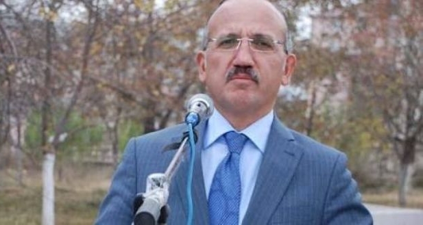 Bitlis'in eski Valisi Veysel Yurdakul tutuklandı
