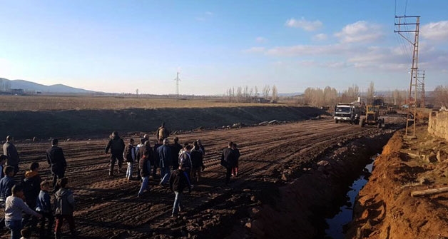 Güroymak Belediyesi tarafından çevre yolu yapımı