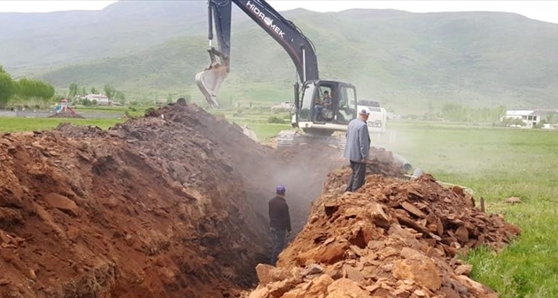 Güroymak Belediyesi tarafından kanalizasyon çalışmaları