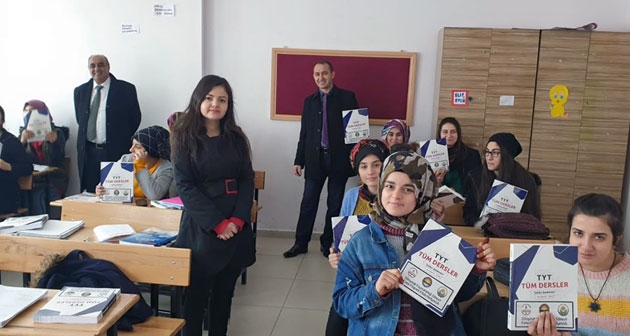 Güroymak'ta öğrenciler için hazırlık kursları açıldı