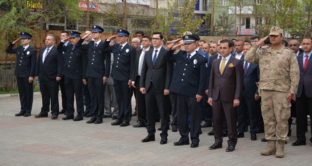 Güroymak’ta polis haftası kutlandı