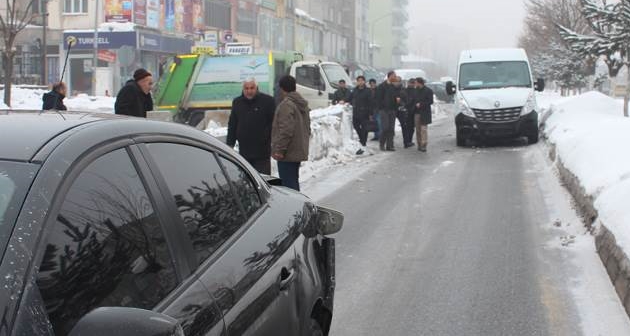 Güroymak’ta trafik kazası meydana geldi