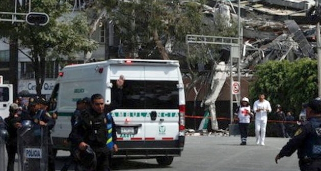 Meksika'daki depremde 248 kişi hayatını kaybetti
