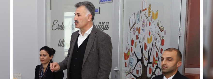 Güroymak Belediye Başkanı Eşref Mutlu Öğrencilerle Kahvaltıda Buluştu