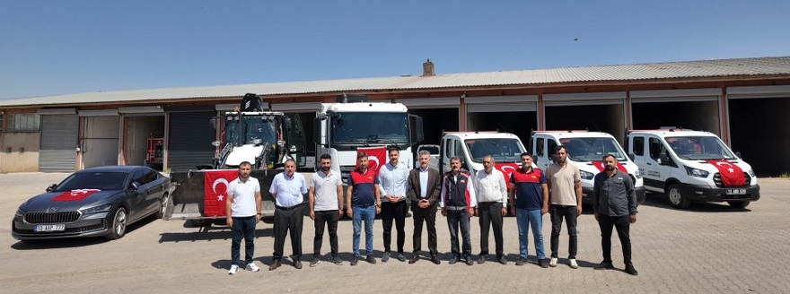 Güroymak Belediyesi 6 Yeni Araçla Hizmet Filosunu Güçlendirdi