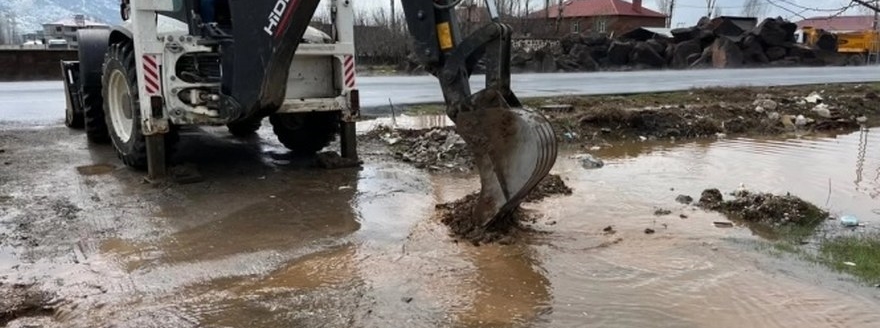 Dere Yataklarında Çalışmalar Sürüyor