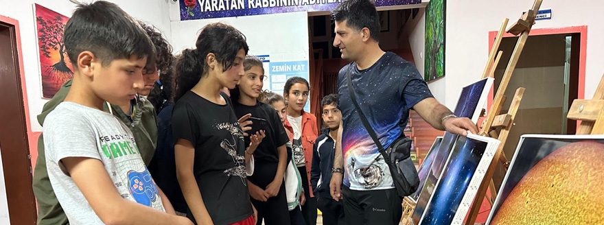 Güroymak Gölbaşı Ortaokulu'nda Gökyüzü Etkinliği