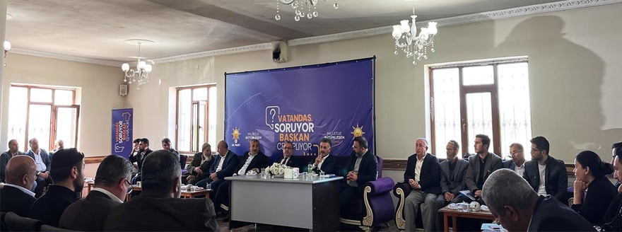 Güroymak’ta “Vatandaş Soruyor, Başkan Cevaplıyor” Programı Erentepe’de Düzenlendi