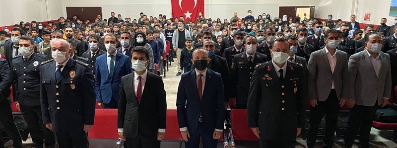 Güroymak'ta 10 Kasım Atatürk'ü Anma Töreni düzenlendi