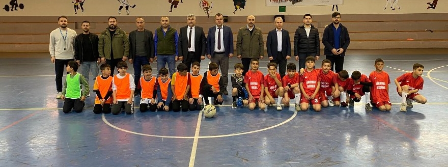 Güroymak’ta Bahar Futsal Turnuvası Başladı